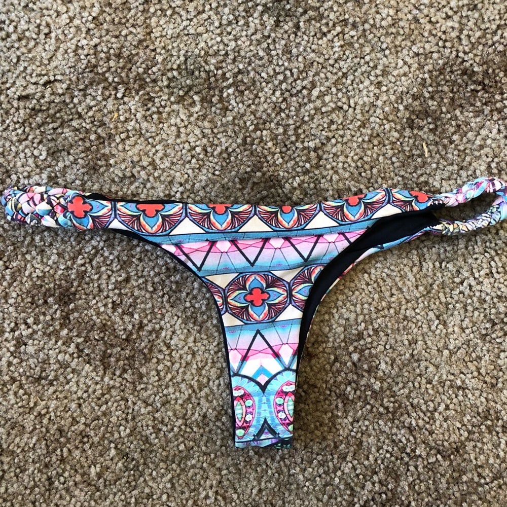 Checky bikini bottom